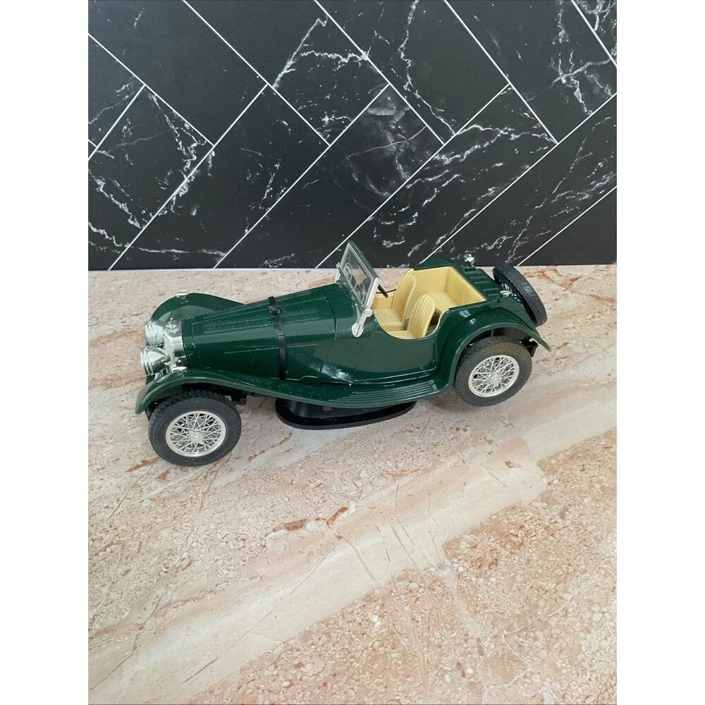 Jaguar SS 100 Burago made in Italy diecast